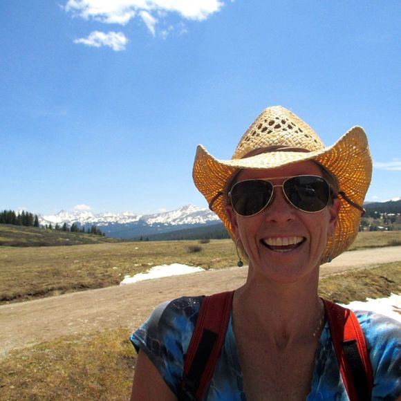 Meet your Posher, Cheryl - Picture 1 of 1